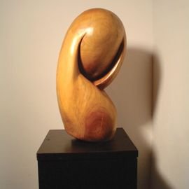 Sculptura Lemn de nuc, 39 cm
colecţia personală - Copilă I